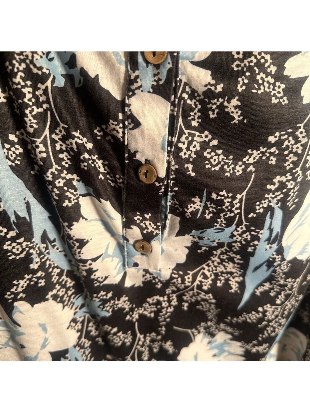 Floral Sleeveless Top - Picture 2 of 4